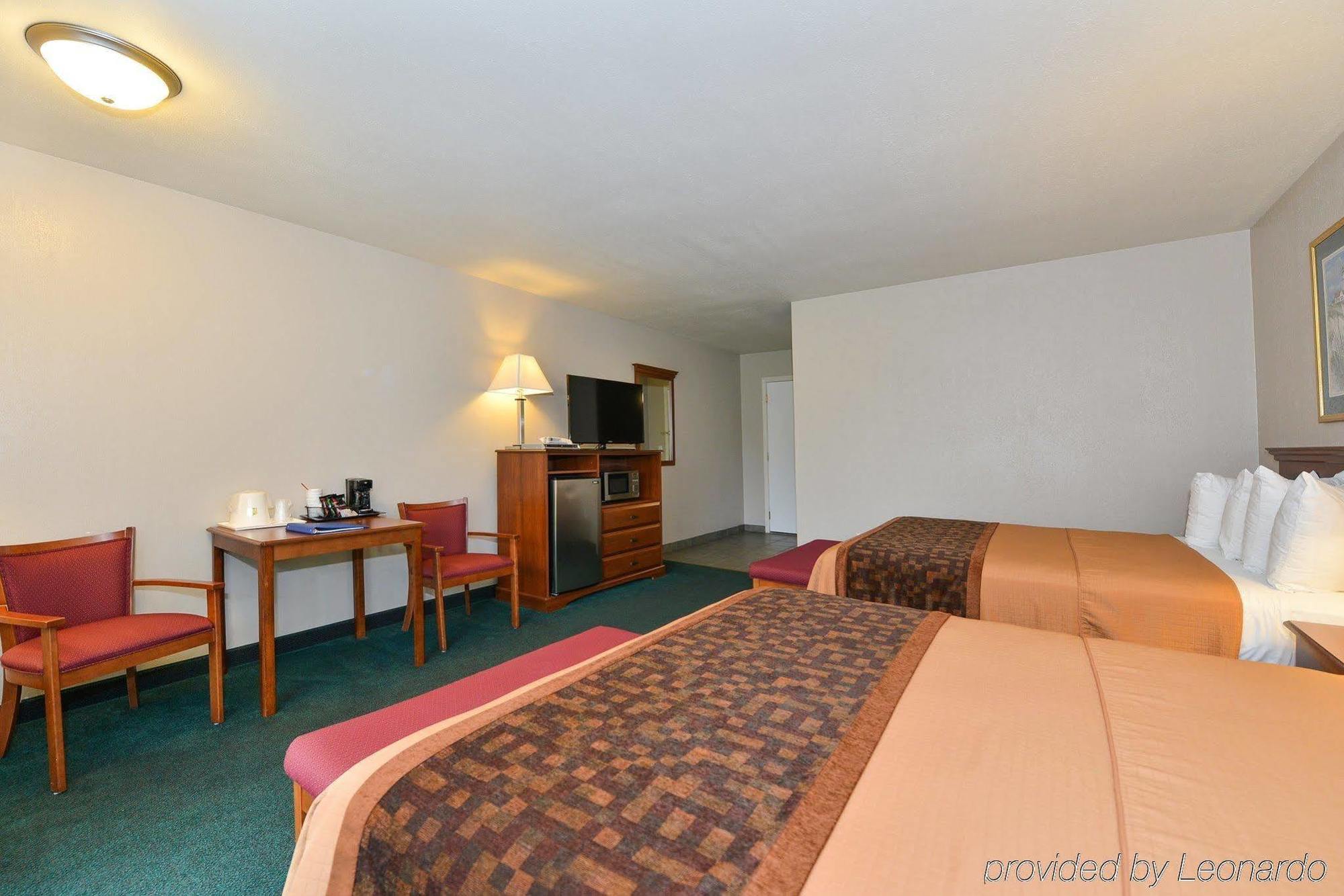 Western Beacon Hotel 3*